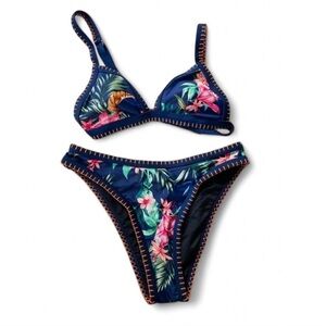 Cupshe Bikini Set with Tropical Print and thick stitch. Size XS